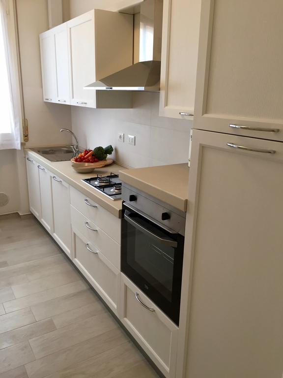 St. Vitale'S Basilic View Elegant Apartment Равена Екстериор снимка